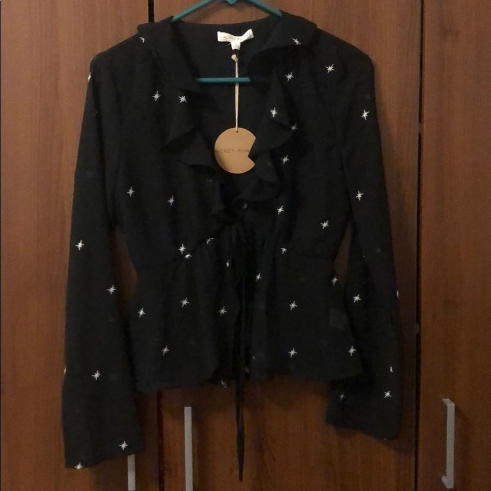 HONEY PUNCH | sheet black top with stars